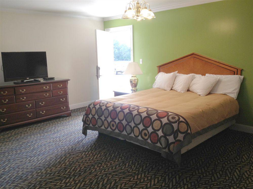 Winton Inn & Suites バーンウェル エクステリア 写真