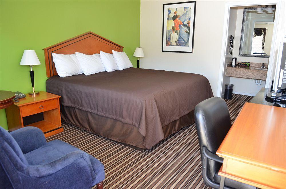Winton Inn & Suites バーンウェル エクステリア 写真