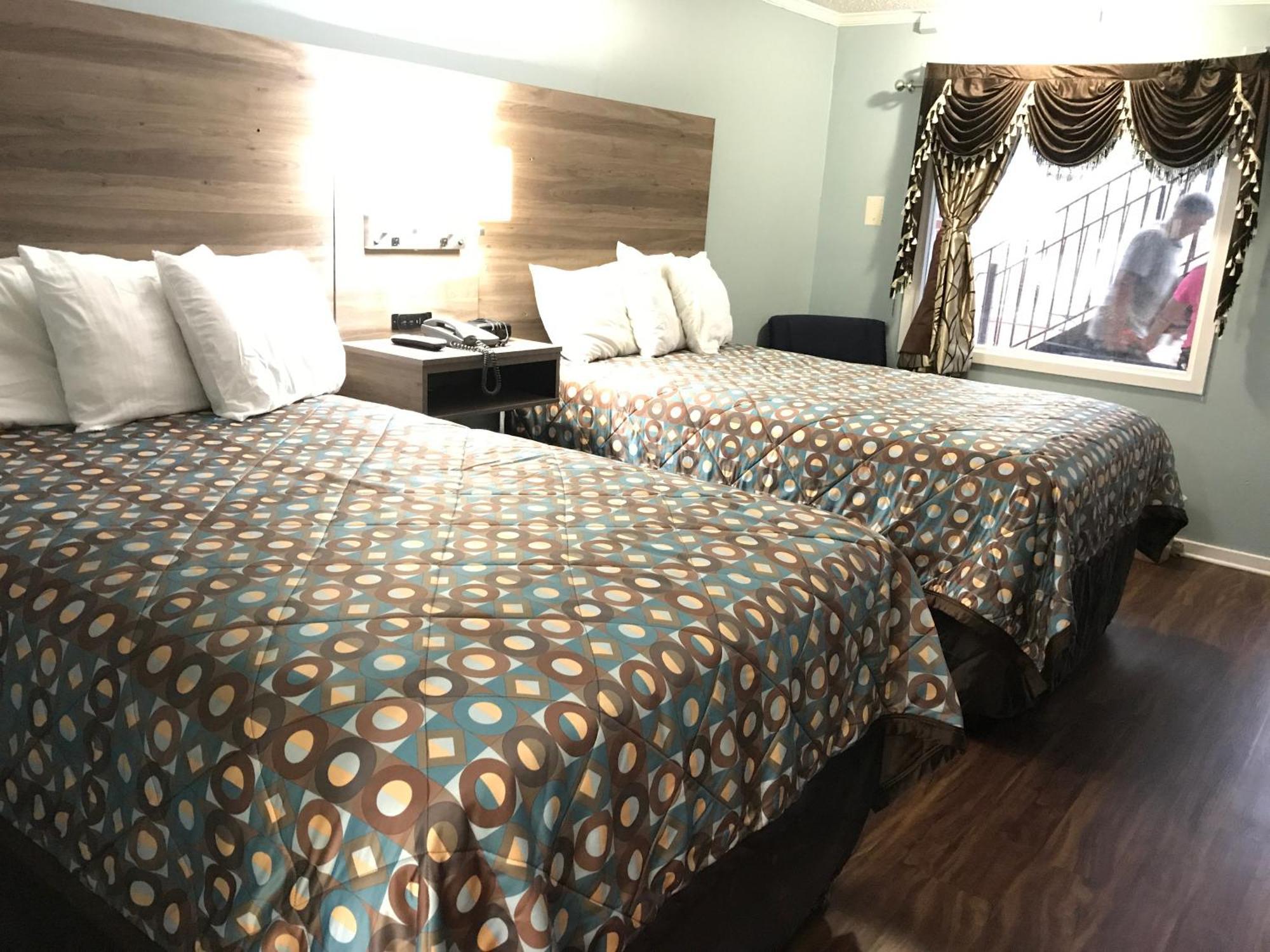 Winton Inn & Suites バーンウェル エクステリア 写真