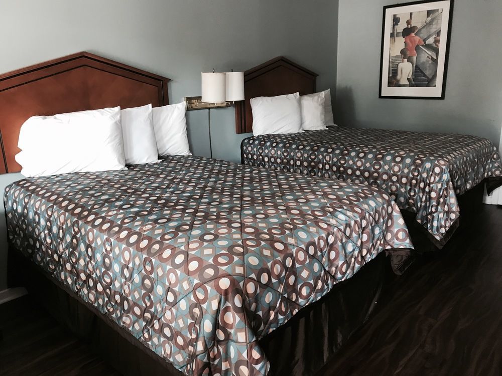 Winton Inn & Suites バーンウェル エクステリア 写真