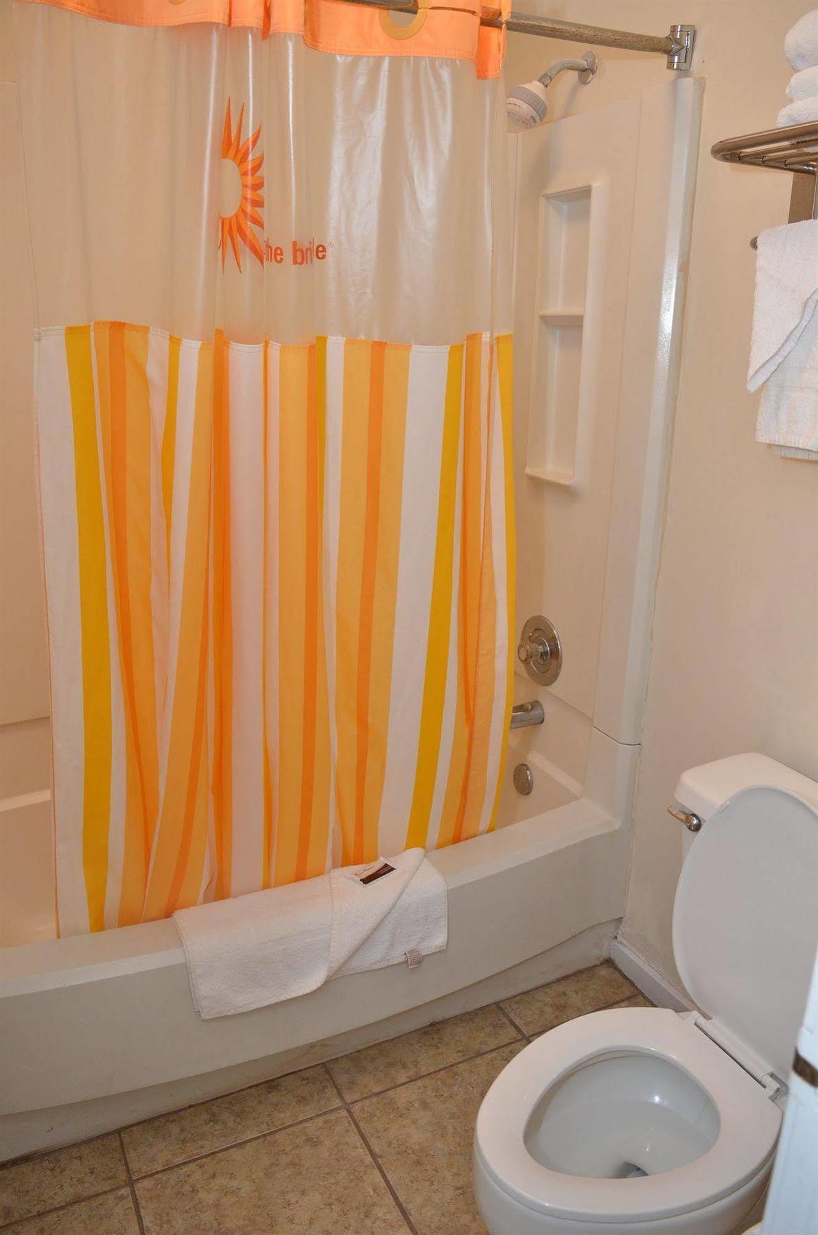 Winton Inn & Suites バーンウェル エクステリア 写真