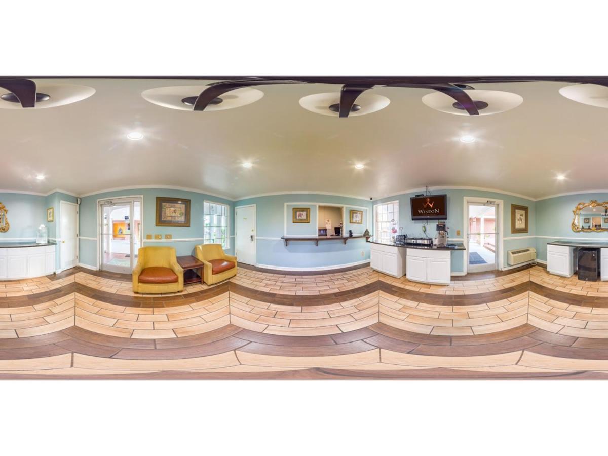 Winton Inn & Suites バーンウェル エクステリア 写真