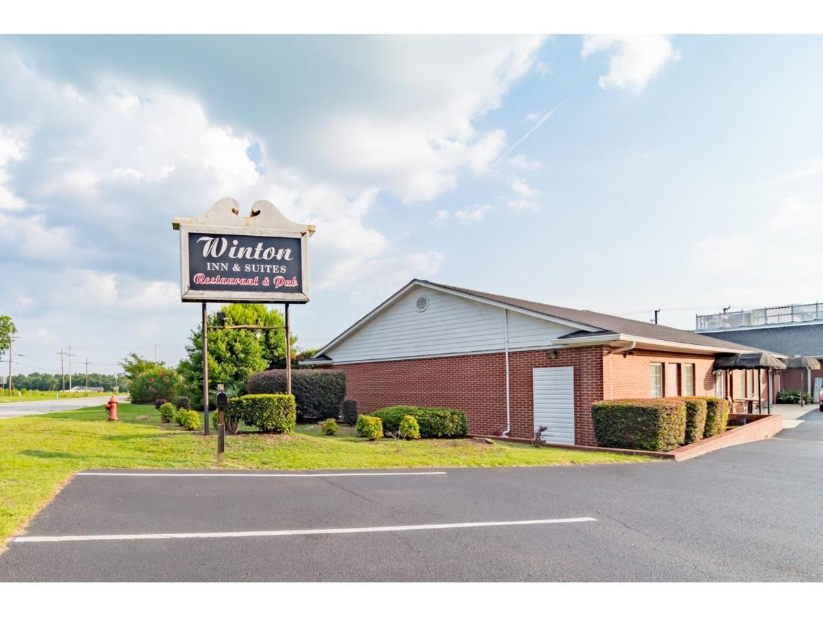 Winton Inn & Suites バーンウェル エクステリア 写真